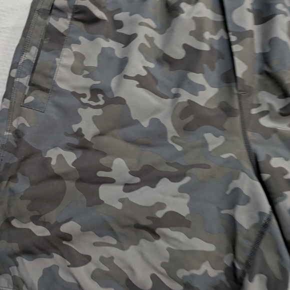 Sold - Picture 3 of 9